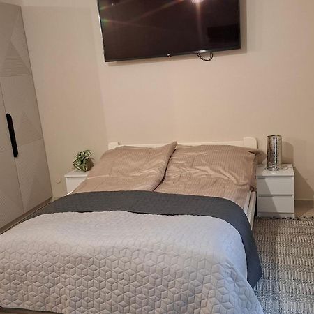 Apartament Lux Monika Rewal Z Tarasem I Garazem Exterior photo